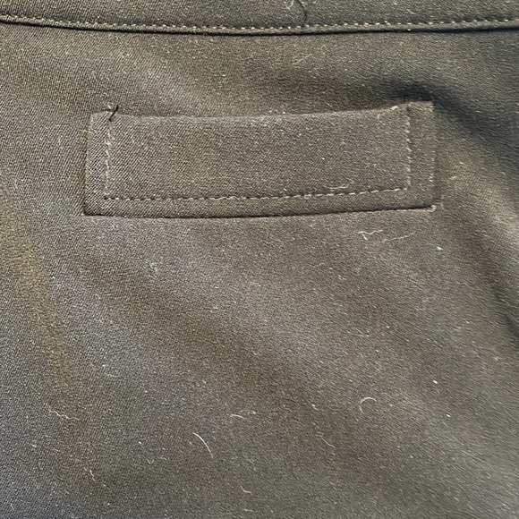 Guess by Marciano Women’s Black Shorts Size 2 NWT - Picture 8 of 10